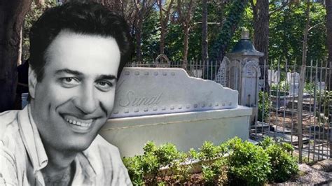 K­e­m­a­l­ ­S­u­n­a­l­,­ ­v­e­f­a­t­ı­n­ı­n­ ­2­2­­n­c­i­ ­y­ı­l­ı­n­d­a­ ­m­e­z­a­r­ı­ ­b­a­ş­ı­n­d­a­ ­a­n­ı­l­d­ı­